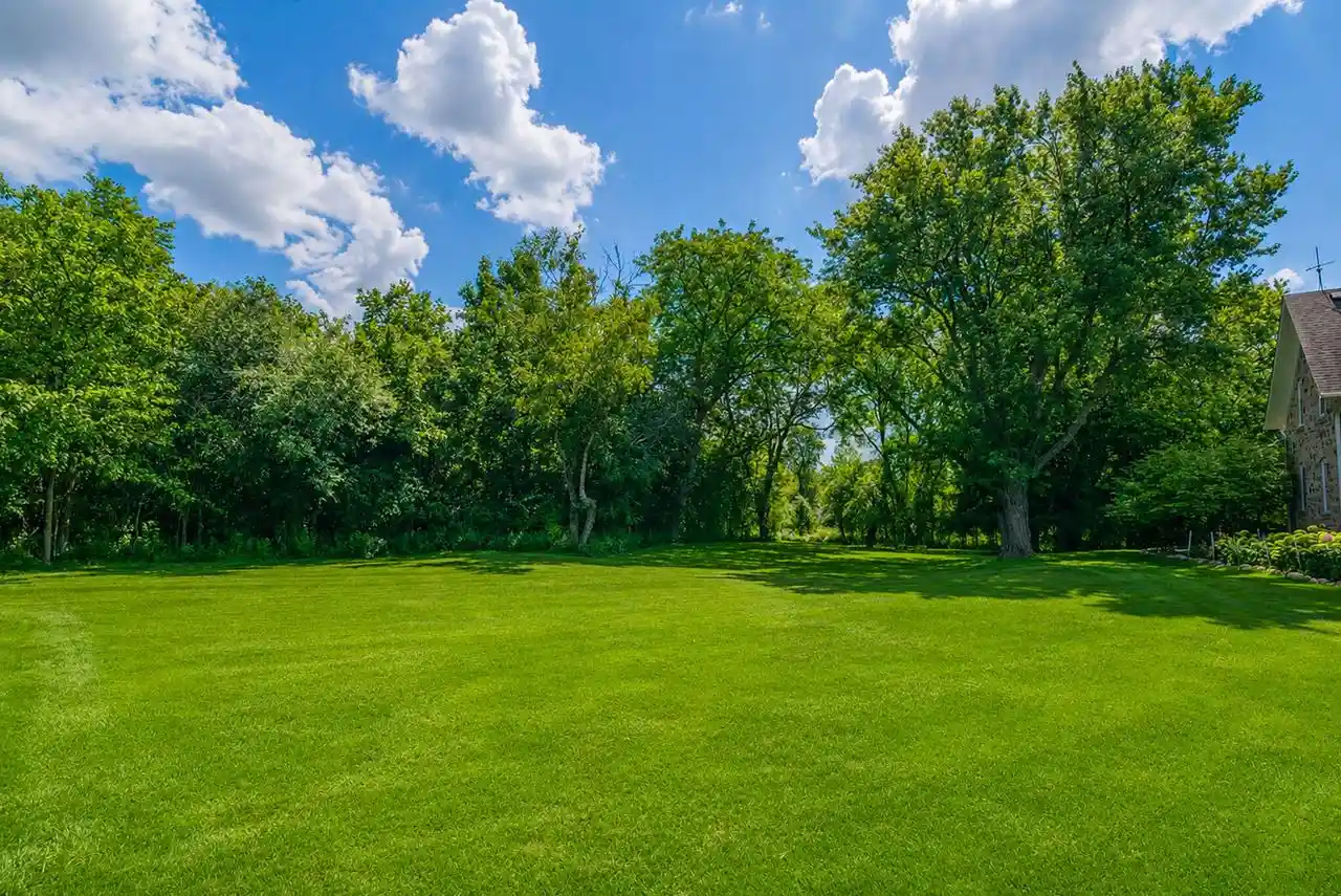 Photo 4 of Single family home for sale at 8612 Western Ave, Cedarburg, WI 53012 | MLS# 1981302 | Listing updated on 2026-10-02