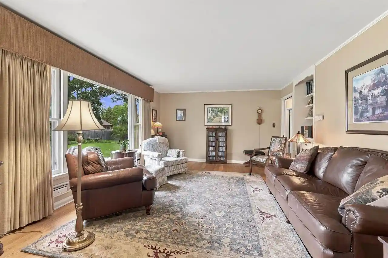 Photo 2 of Single family home for sale at 854 E Cecil St, Neenah, WI 54956 | MLS# 50332916 | Listing updated on 2026-09-20