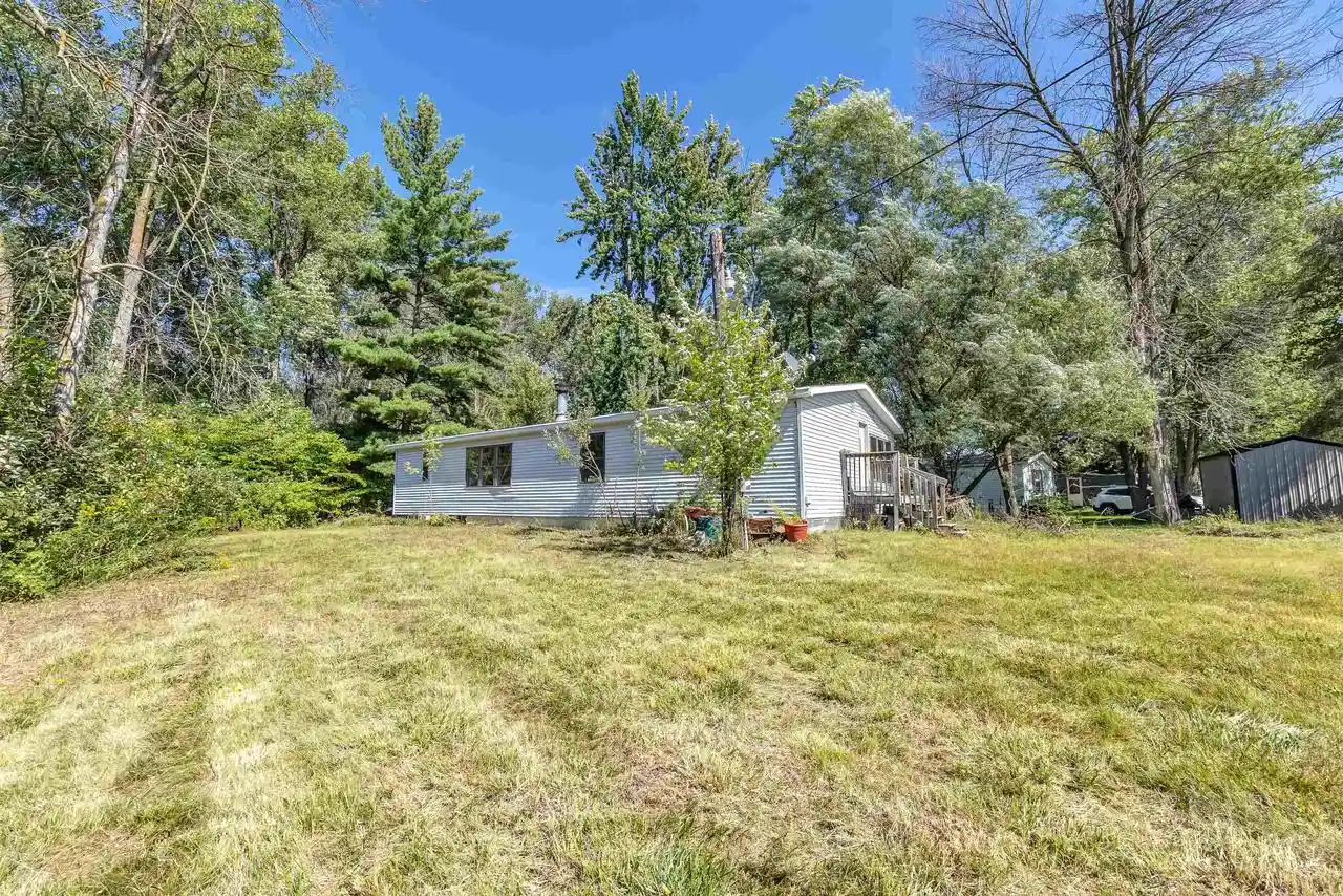 Photo 1 of Single family home for sale at W5364 State Hwy 22, Shawano, WI 54166 | MLS# 50332784 | Listing updated on 2026-09-18