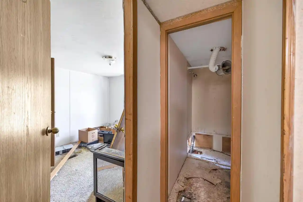 Photo 3 of Single family home for sale at W5364 State Hwy 22, Shawano, WI 54166 | MLS# 50332784 | Listing updated on 2026-09-18