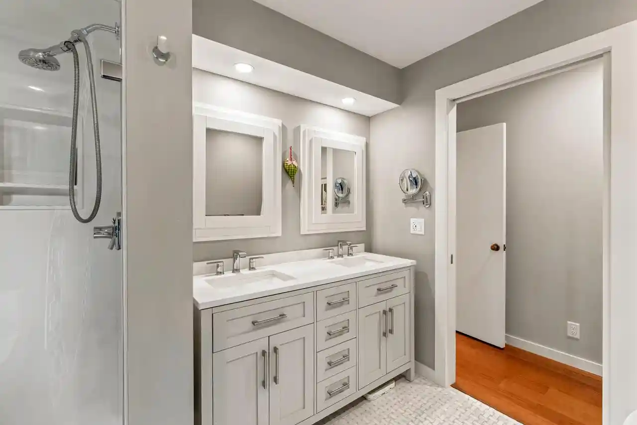 Photo 3 of Condo for sale at 10305 N Adams Ct, Mequon, WI 53092 | MLS# 1981311 | Listing updated on 2026-09-23
