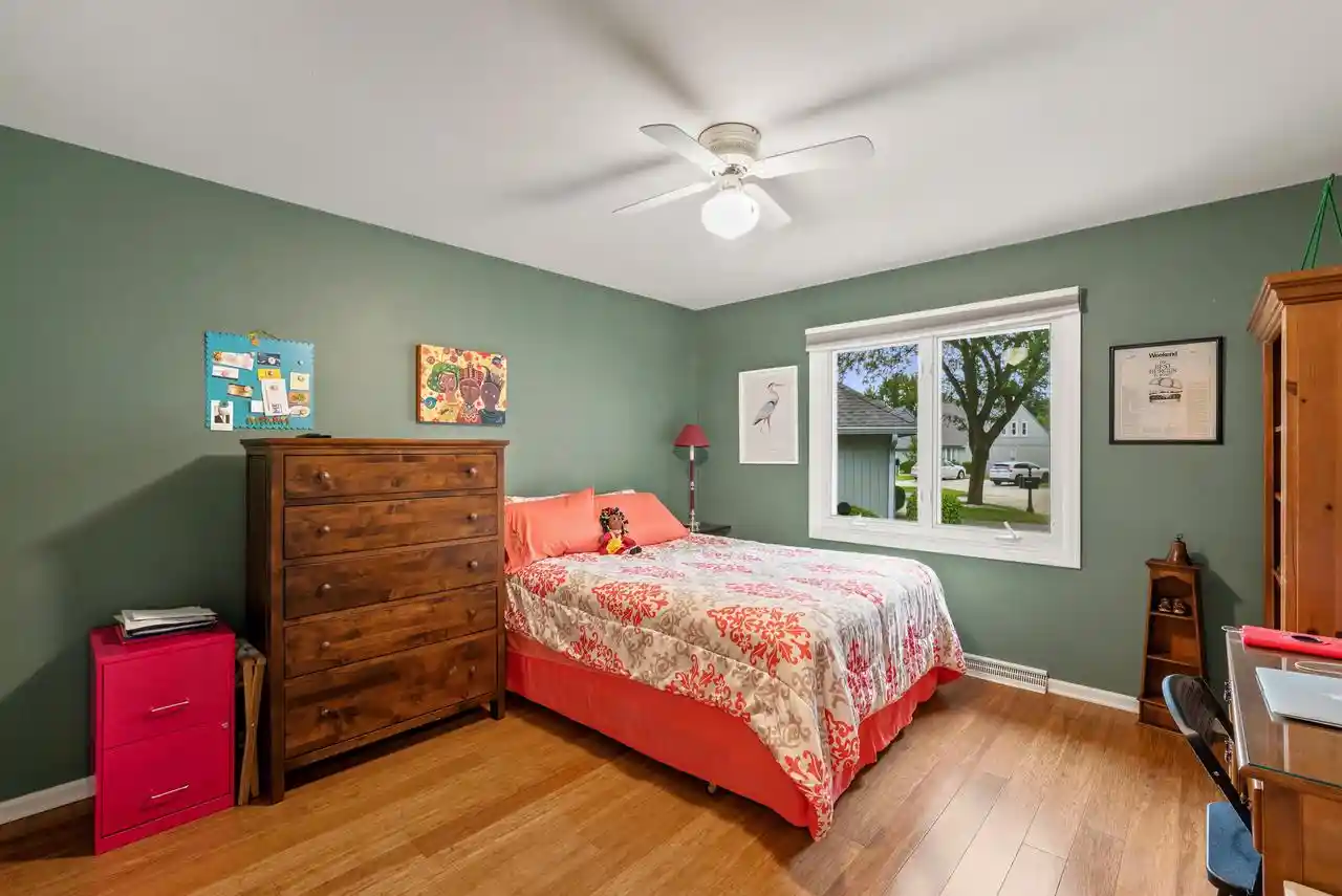 Photo 4 of Condo for sale at 10305 N Adams Ct, Mequon, WI 53092 | MLS# 1981311 | Listing updated on 2026-09-23