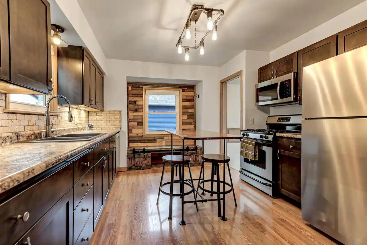Photo 3 of Single family home for sale at 1715 E College Ave, Appleton, WI 54915 | MLS# 50332956 | Listing updated on 2026-09-20