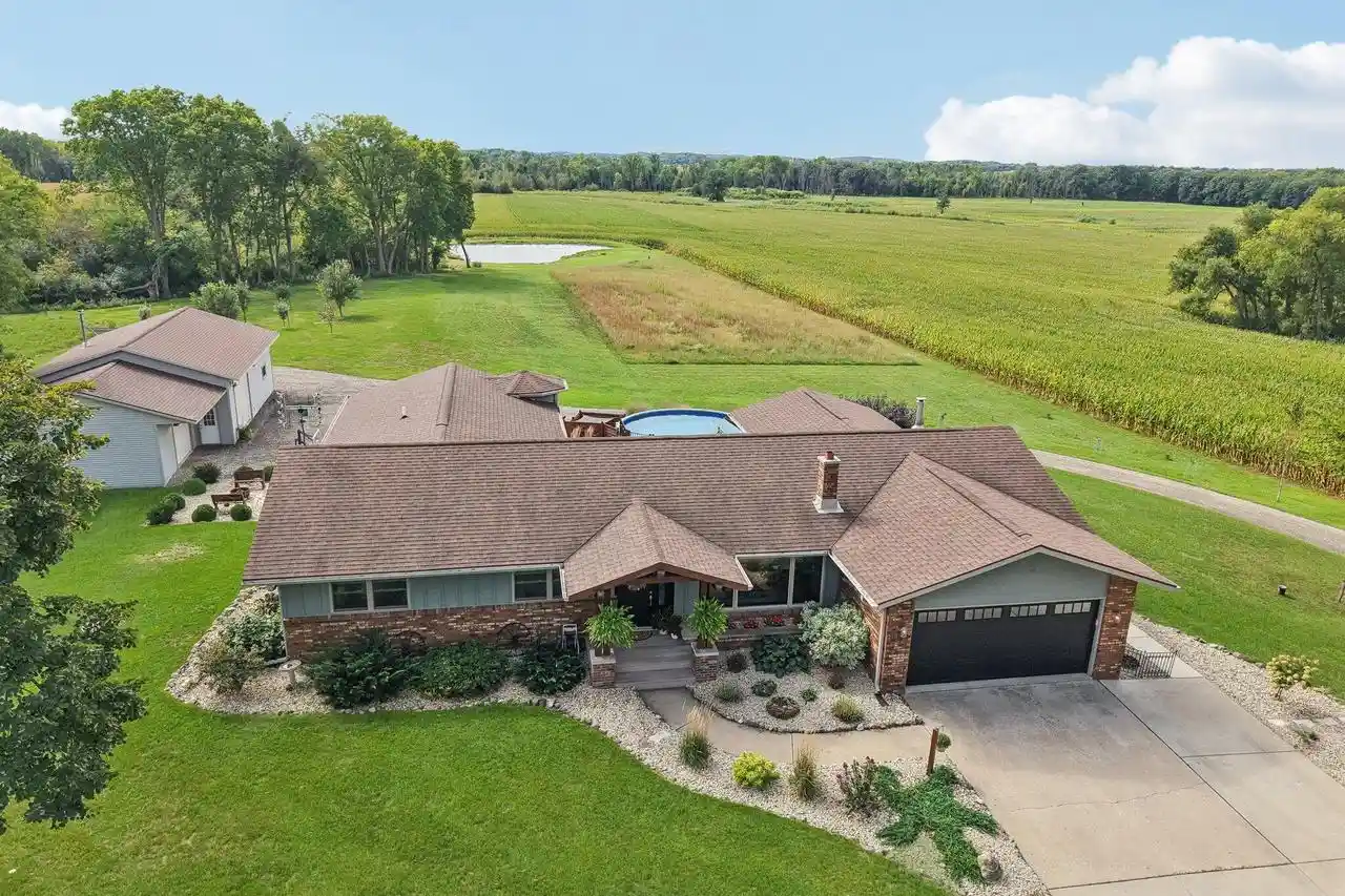 Photo 1 of Single family home for sale at W5125 Bark River Rd, Fort Atkinson, WI 53538 | MLS# 1981314 | Listing updated on 2026-09-22