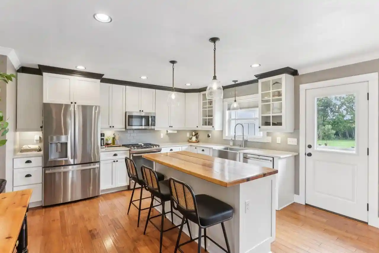 Photo 3 of Single family home for sale at W5125 Bark River Rd, Fort Atkinson, WI 53538 | MLS# 1981314 | Listing updated on 2026-09-22
