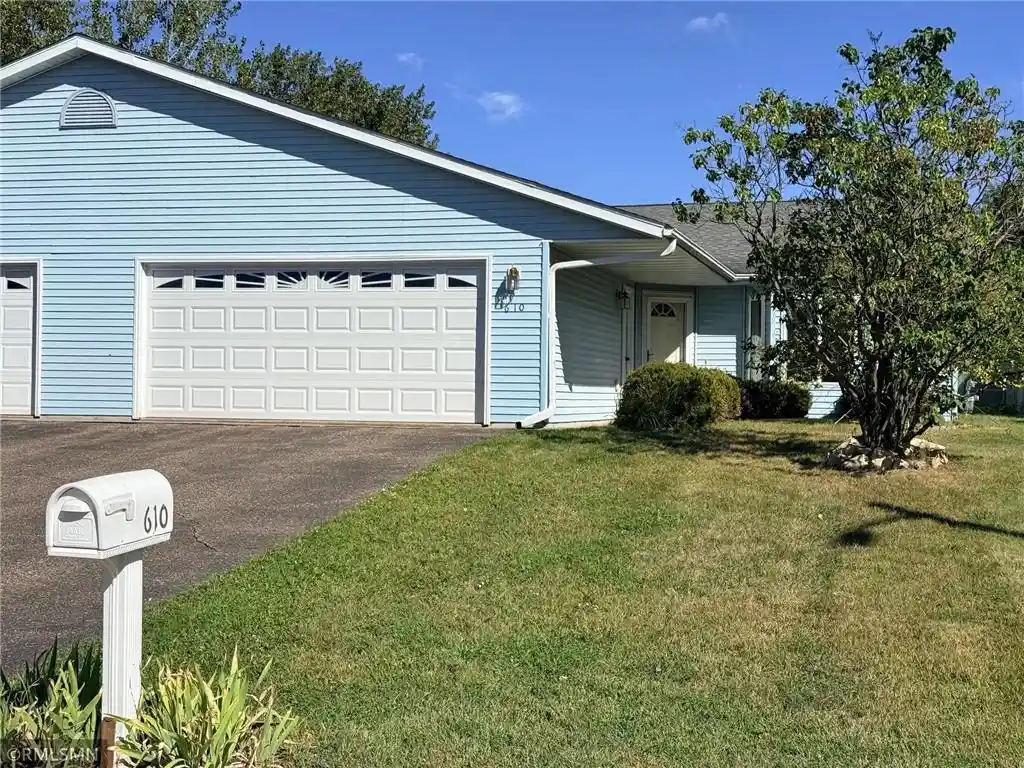 Photo 1 of Single family home for sale at 610 Meadows Dr, Hammond, WI 54015 | MLS# 7145690 | Listing updated on 2026-09-23