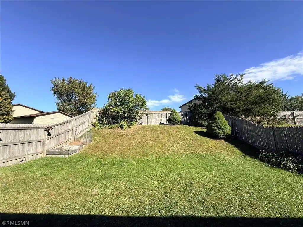 Photo 4 of Single family home for sale at 610 Meadows Dr, Hammond, WI 54015 | MLS# 7145690 | Listing updated on 2026-09-23