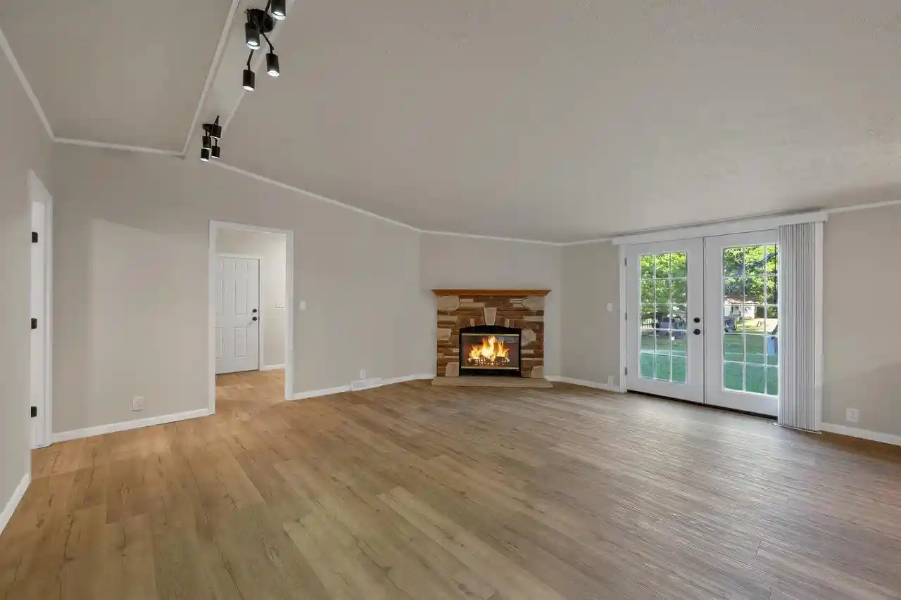 Photo 4 of Single family home for sale at N9476 Sweetheart City Rd, Wausaukee, WI 54177 | MLS# 50332949 | Listing updated on 2026-09-20