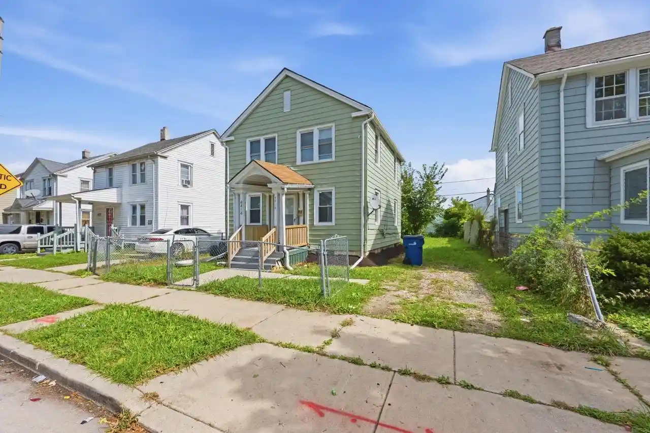 Photo 1 of Single family home for sale at 4414 N 25th Street, Milwaukee, WI 53209 | MLS# 1981319 | Listing updated on 2026-09-18