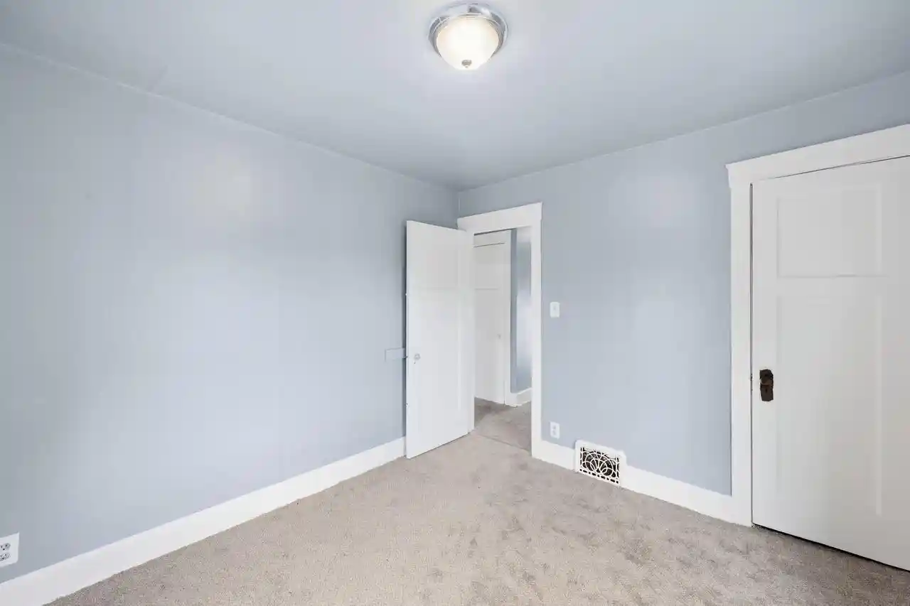 Photo 4 of Single family home for sale at 4414 N 25th Street, Milwaukee, WI 53209 | MLS# 1981319 | Listing updated on 2026-09-18