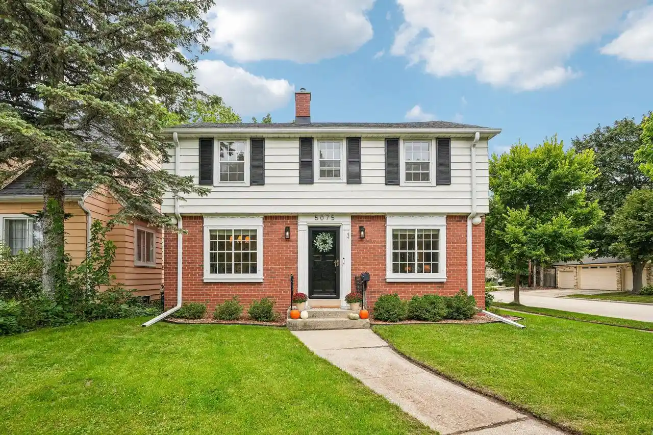 Photo 1 of Single family home for sale at 5075 N Berkeley Blvd, Milwaukee, WI 53217 | MLS# 1981318 | Listing updated on 2026-09-25