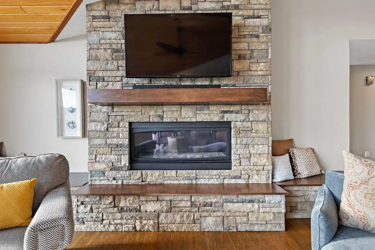 Photo 4 of Single family home for sale at N8164 Kayak Ct, New Lisbon, WI 53950 | MLS# 2033021 | Listing updated on 2026-10-29