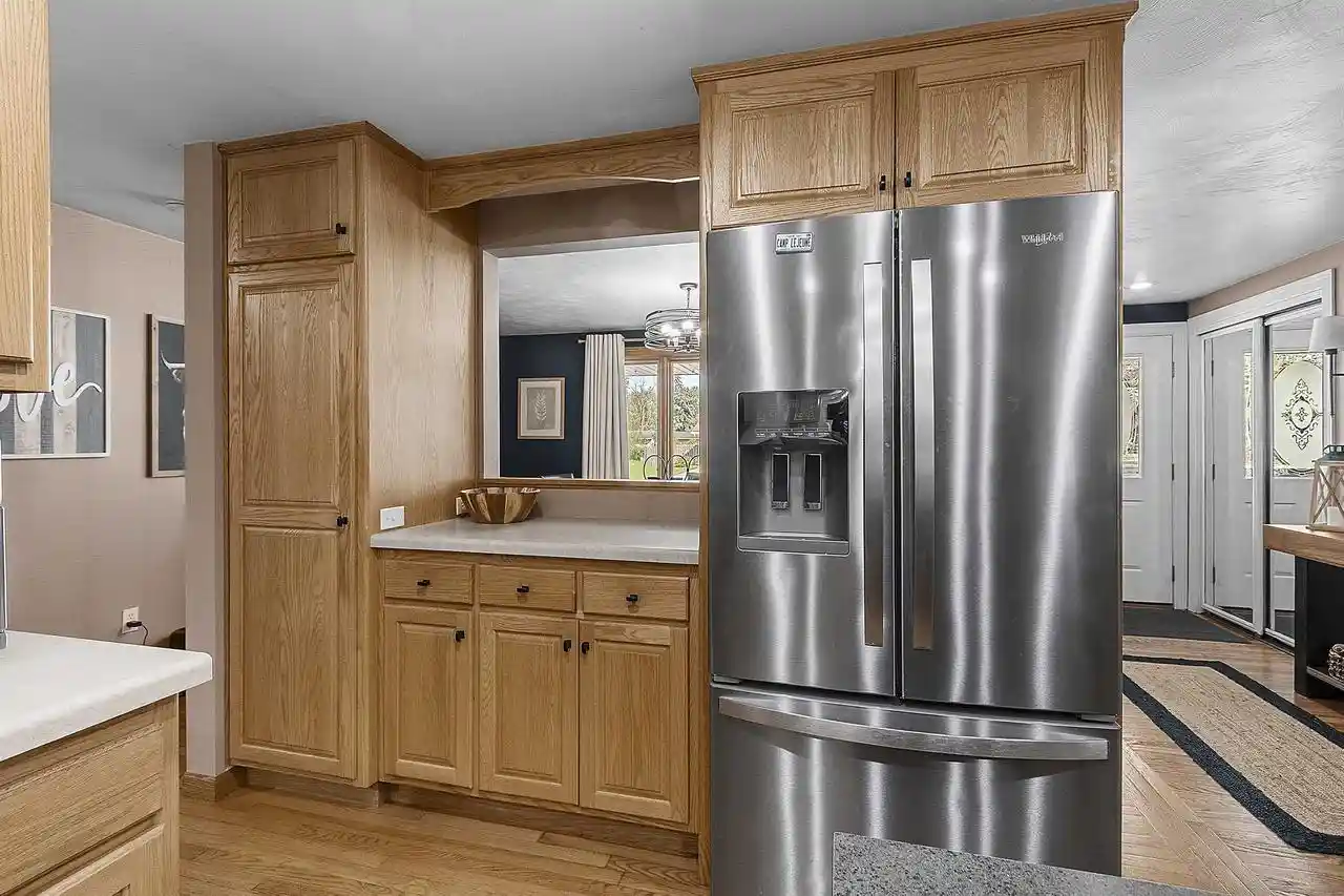 Photo 2 of Single family home for sale at 3467 Golf Dr, Green Bay, WI 54311 | MLS# 50332955 | Listing updated on 2026-09-18