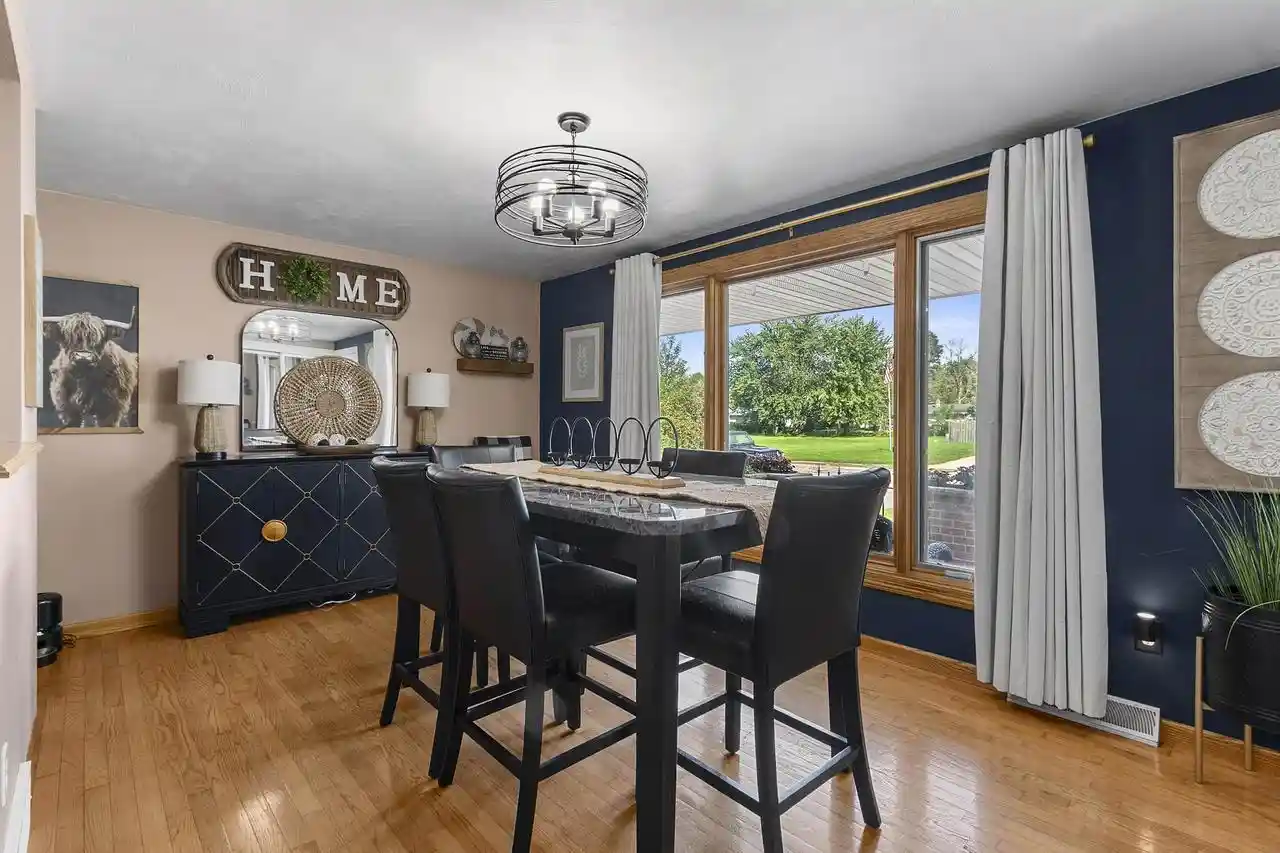 Photo 3 of Single family home for sale at 3467 Golf Dr, Green Bay, WI 54311 | MLS# 50332955 | Listing updated on 2026-09-18