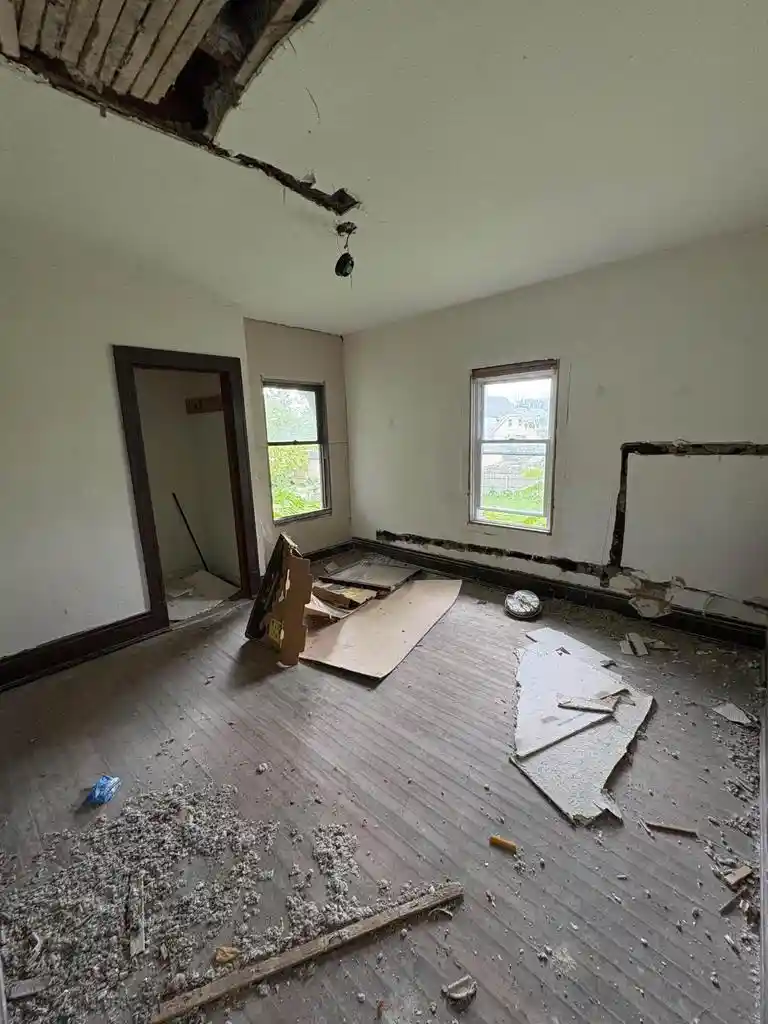 Photo 3 of Single family home for sale at 3036 N 2nd Street, Milwaukee, WI 53212 | MLS# 1981332 | Listing updated on 2026-09-18