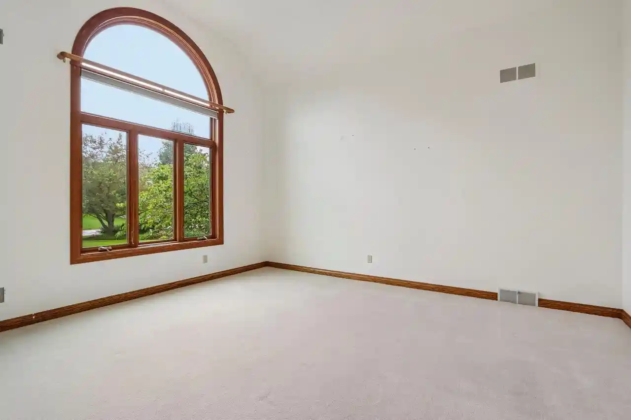 Photo 4 of Single family home for sale at 3590 Nassau Dr, Brookfield, WI 53045 | MLS# 1981334 | Listing updated on 2026-09-25
