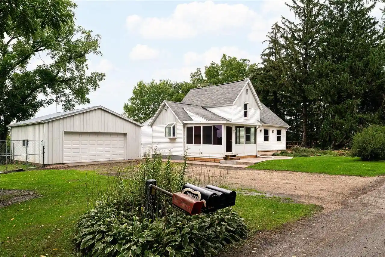 Photo 1 of Single family home for sale at S5285 Seidel Ln, Viroqua, WI 54665 | MLS# 1981341 | Listing updated on 2026-09-22