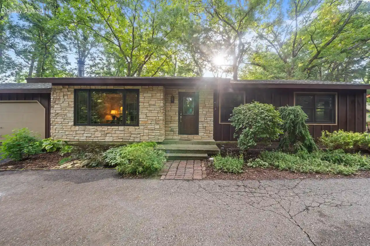 Photo 1 of Single family home for sale at W4371 Laurel St, Lake Geneva, WI 53147 | MLS# 1981344 | Listing updated on 2026-09-20