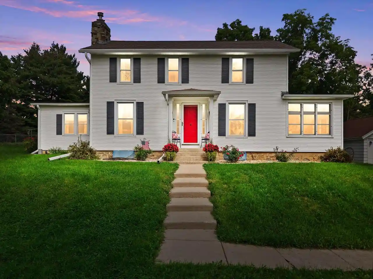 Photo 1 of Single family home for sale at 409 W Clark St, Jefferson, WI 53549 | MLS# 1981347 | Listing updated on 2026-10-04