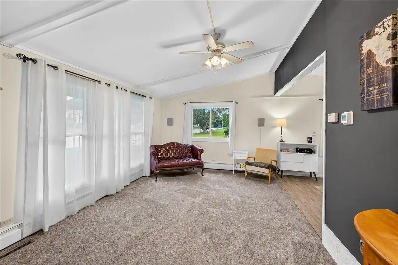 Photo 3 of Single family home for sale at 501 W North St, Dodgeville, WI 53533 | MLS# 2033037 | Listing updated on 2026-09-21