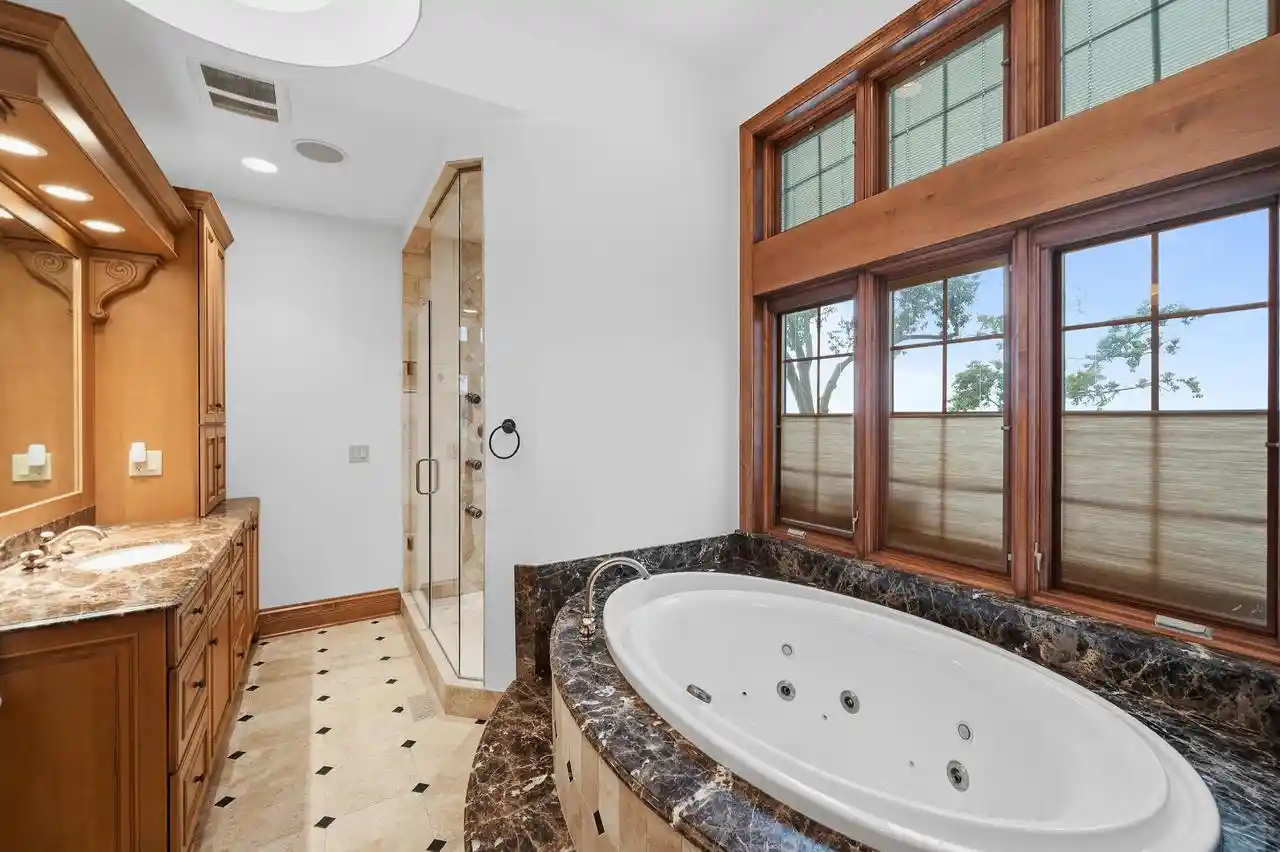 Photo 4 of Condo for sale at 1291 Waterview Way #38-12, Lake Geneva, WI 53147 | MLS# 1981358 | Listing updated on 2026-10-05