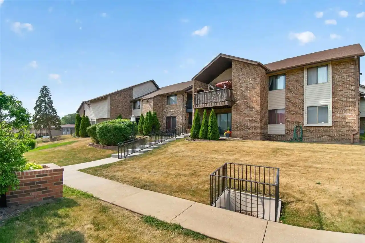 Condo for sale at 9034 W Lisbon Ave #32, Milwaukee, WI 53222 | MLS# 1981359