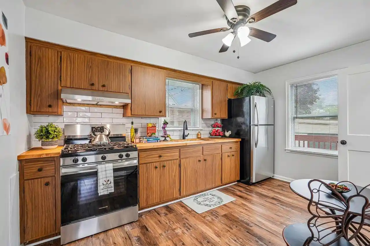Photo 3 of Single family home for sale at 1117 Rode Ave, Racine, WI 53404 | MLS# 1981363 | Listing updated on 2026-09-18
