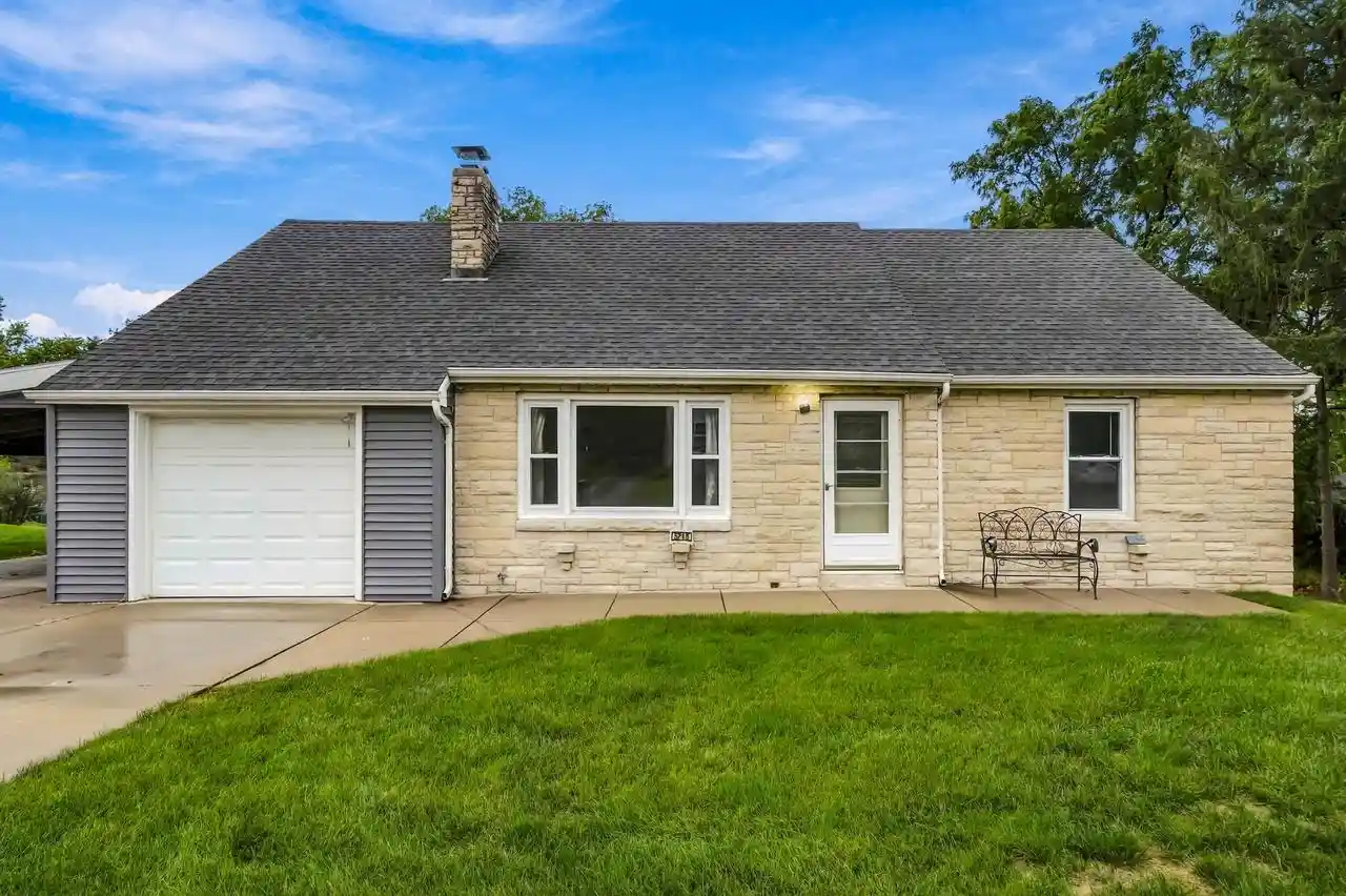 Photo 1 of Single family home for sale at 5216 Erling Ave, Mc Farland, WI 53558 | MLS# 1981364 | Listing updated on 2026-09-24