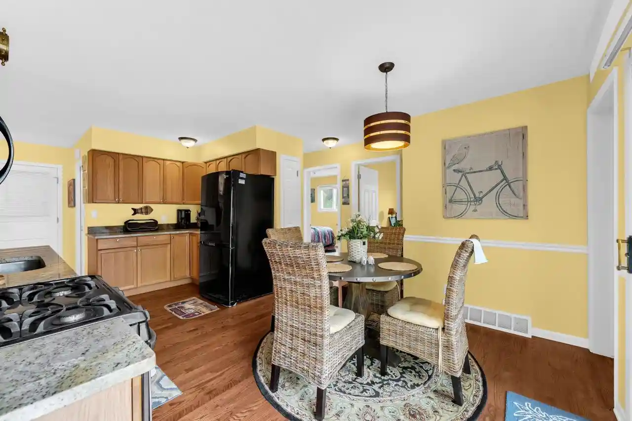 Photo 2 of Single family home for sale at 1115 Bonnie Brae Ln, Lake Geneva, WI 53147 | MLS# 1981373 | Listing updated on 2026-09-19
