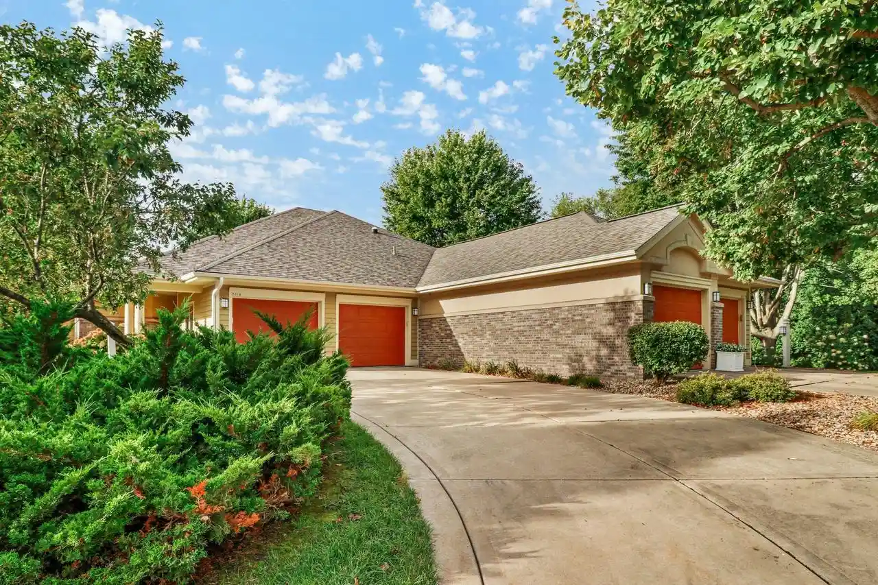 Photo 1 of Condo for sale at 5019 Prairie Rose Ct, Middleton, WI 53562 | MLS# 2033044 | Listing updated on 2026-09-21