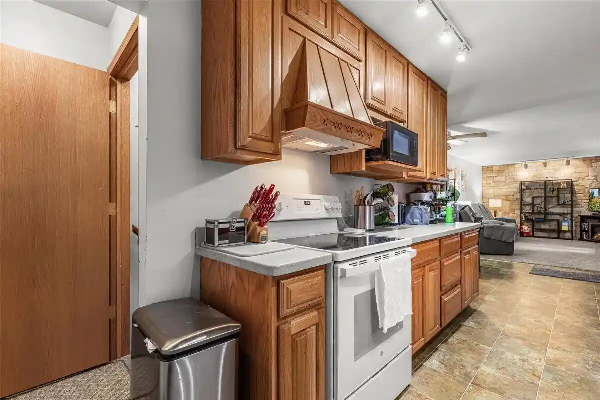 Photo 3 of Single family home for sale at 465 Neevel Ave, Waupun, WI 53963 | MLS# 1981377 | Listing updated on 2026-09-20