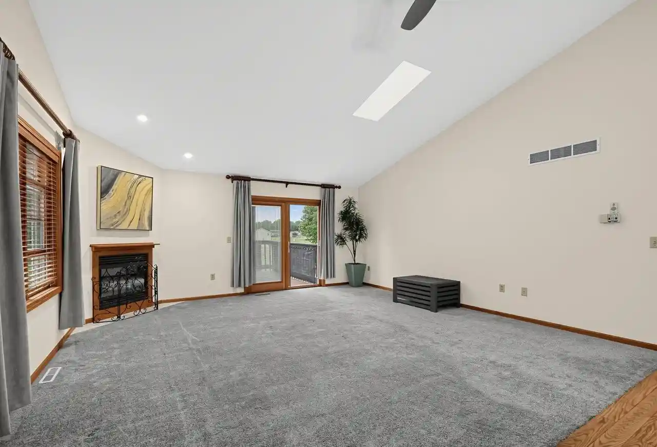 Photo 3 of Single family home for sale at 507 Trailside Dr, Deforest, WI 53532 | MLS# 2033045 | Listing updated on 2026-09-19