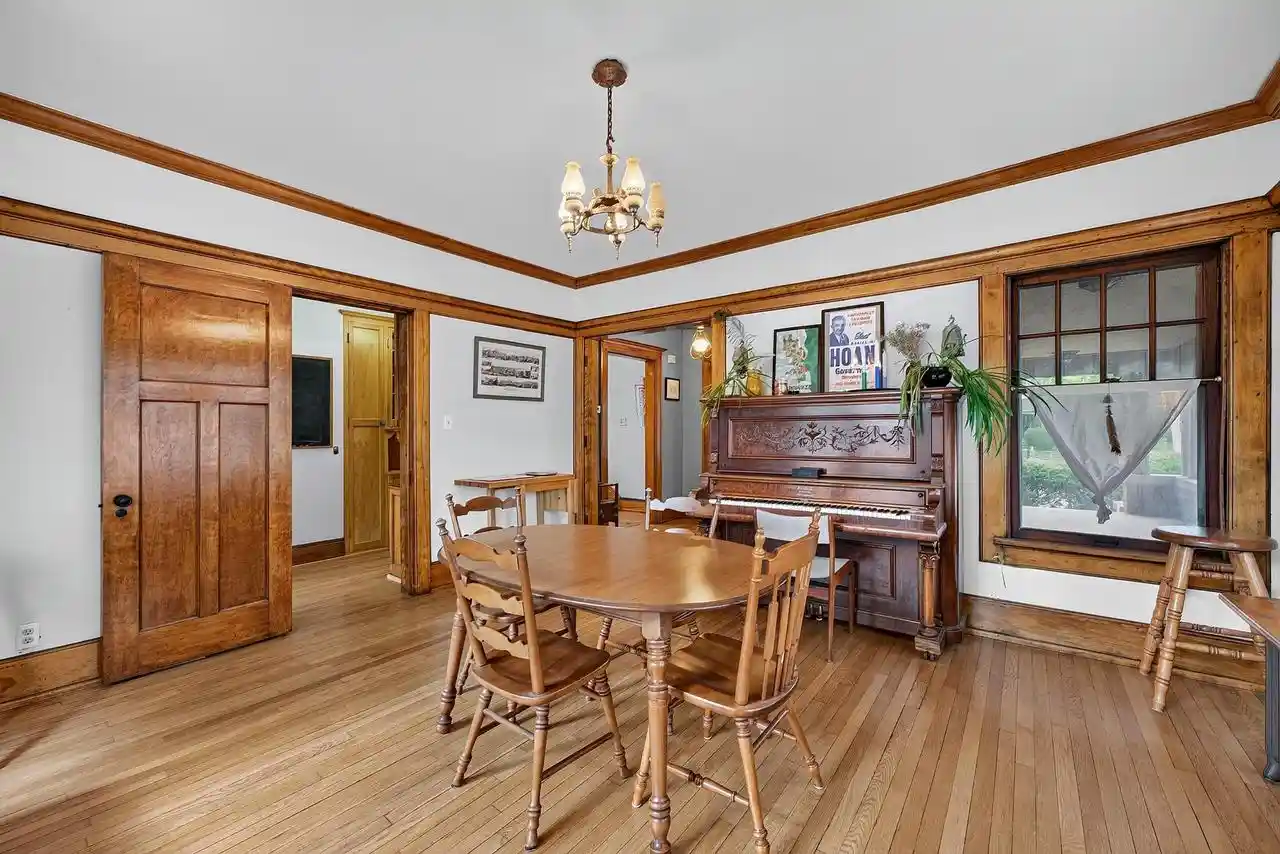 Photo 3 of Single family home for sale at 1202 S Layton Blvd, Milwaukee, WI 53215 | MLS# 1981379 | Listing updated on 2026-09-28