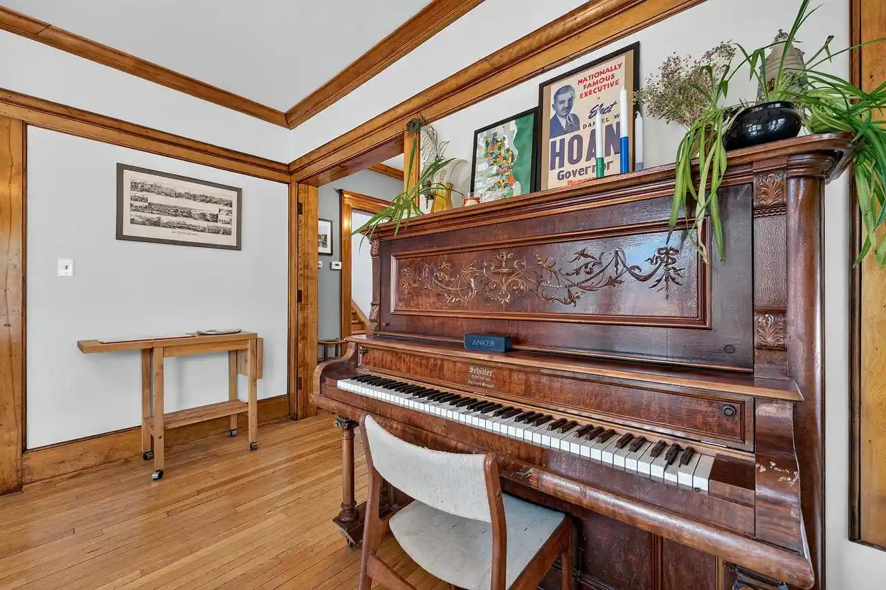 Photo 3 of Single family home for sale at 1202 S Layton Blvd, Milwaukee, WI 53215 | MLS# 1981379 | Listing updated on 2026-09-28