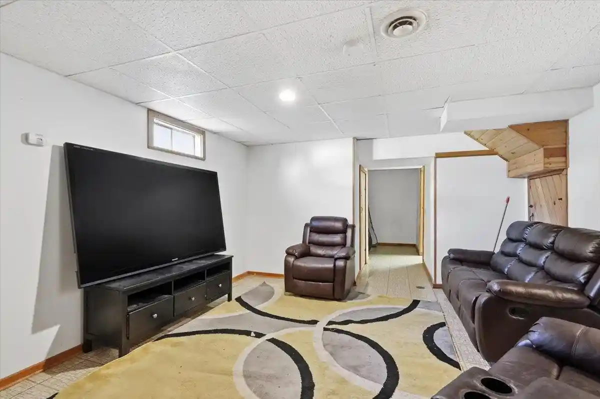 Listing Photo 5 - Condo for sale in building located at 2208 Post Rd, Madison, WI 53713 - Unit #2208