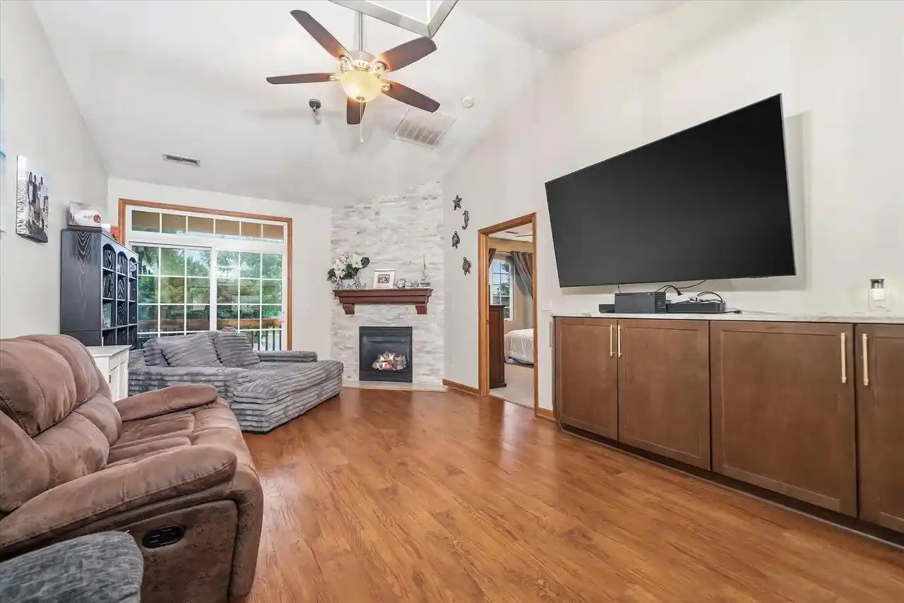 Photo 2 of Condo for sale at 752 Bridlewood Dr #2202D, Hartford, WI 53027 | MLS# 1981381 | Listing updated on 2026-10-10