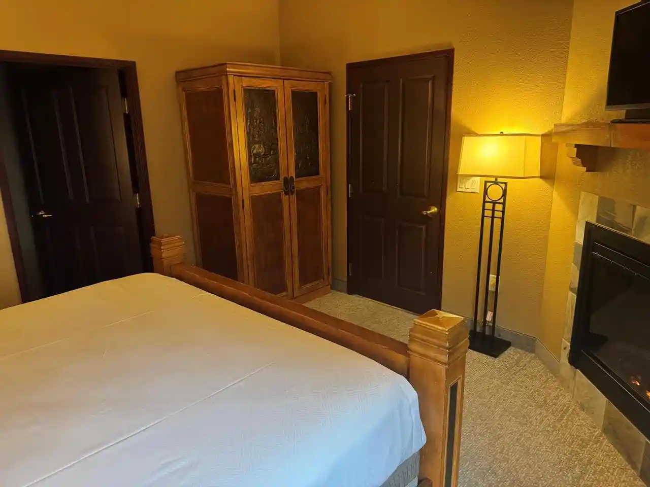 Photo 2 of Condo for sale at 2411 River Rd #2345, Wisconsin Dells, WI 53965 | MLS# 2033048 | Listing updated on 2026-09-19
