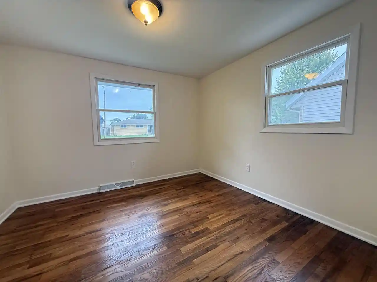 Photo 4 of Single family home for sale at 1714 N 26th Street, Sheboygan, WI 53081 | MLS# 1981387 | Listing updated on 2026-09-22