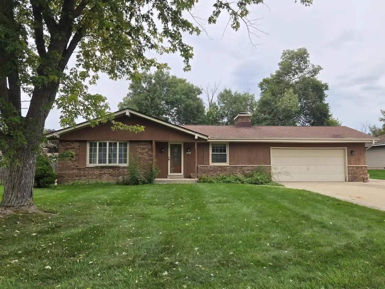 Photo 1 of Single family home for sale at 14800 W Fenway Dr, New Berlin, WI 53151 | MLS# 1981389 | Listing updated on 2026-09-25