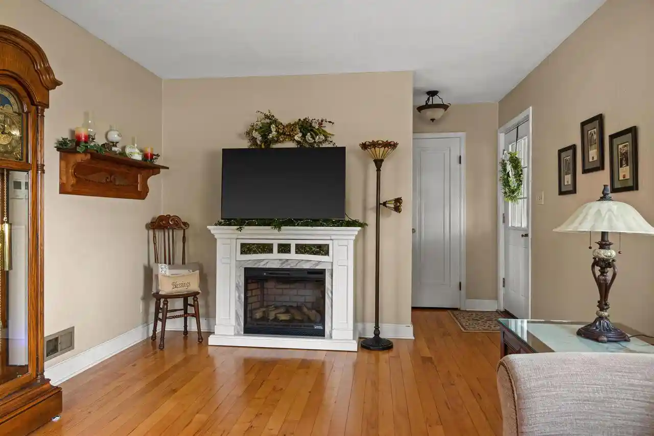 Photo 3 of Single family home for sale at 1041 10th Street S, Wisconsin Rapids, WI 54494 | MLS# 22604663 | Listing updated on 2026-09-19