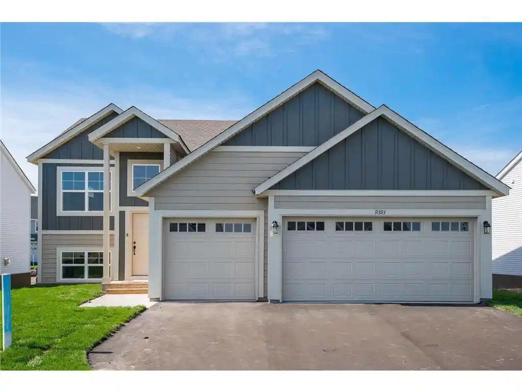 Photo 1 of Single family home for sale at 107 England St, Somerset, WI 54025 | MLS# 7147241 | Listing updated on 2026-09-20