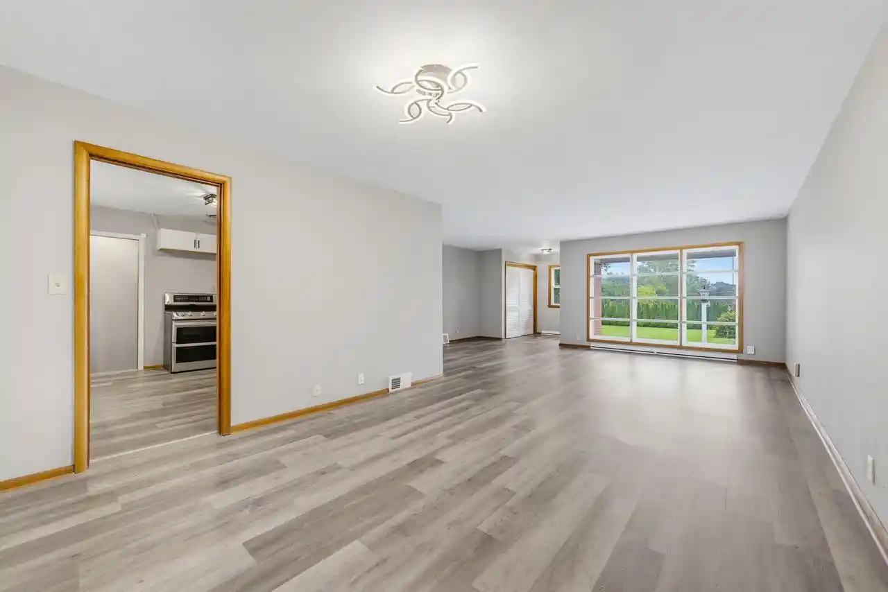 Photo 4 of Single family home for sale at 1604 N Green Bay Rd, Mount Pleasant, WI 53406 | MLS# 1981410 | Listing updated on 2026-09-22