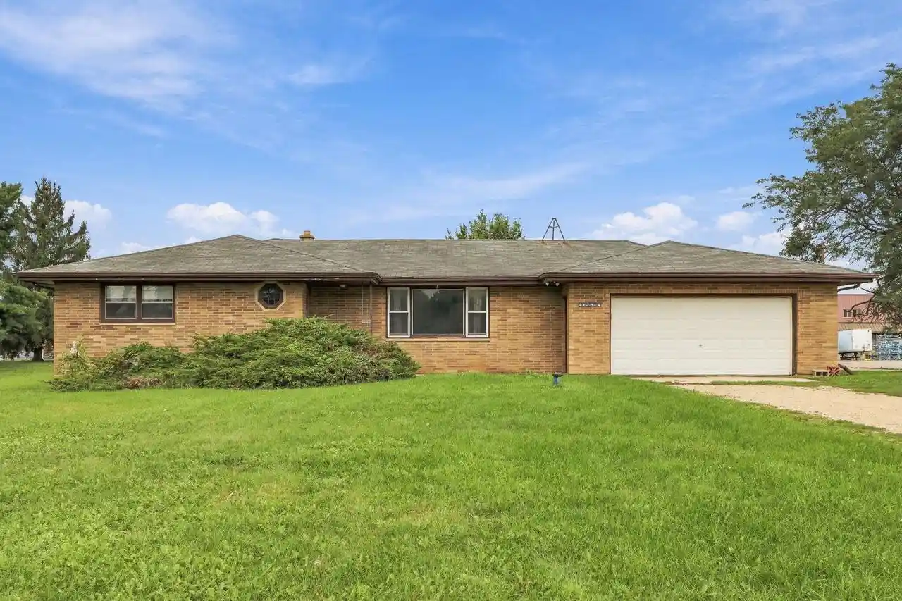 Photo 1 of Single family home for sale at 32212 125th Street, Twin Lakes, WI 53181 | MLS# 1981412 | Listing updated on 2026-09-28