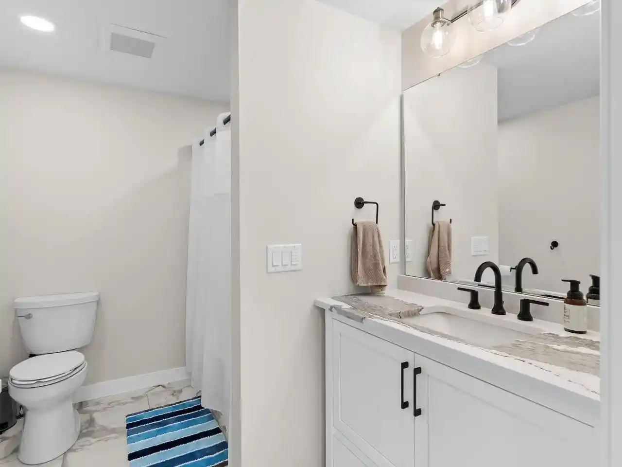 Photo 4 of Single family home for sale at 929 N 24th Street, Manitowoc, WI 54220 | MLS# 1981413 | Listing updated on 2026-10-07