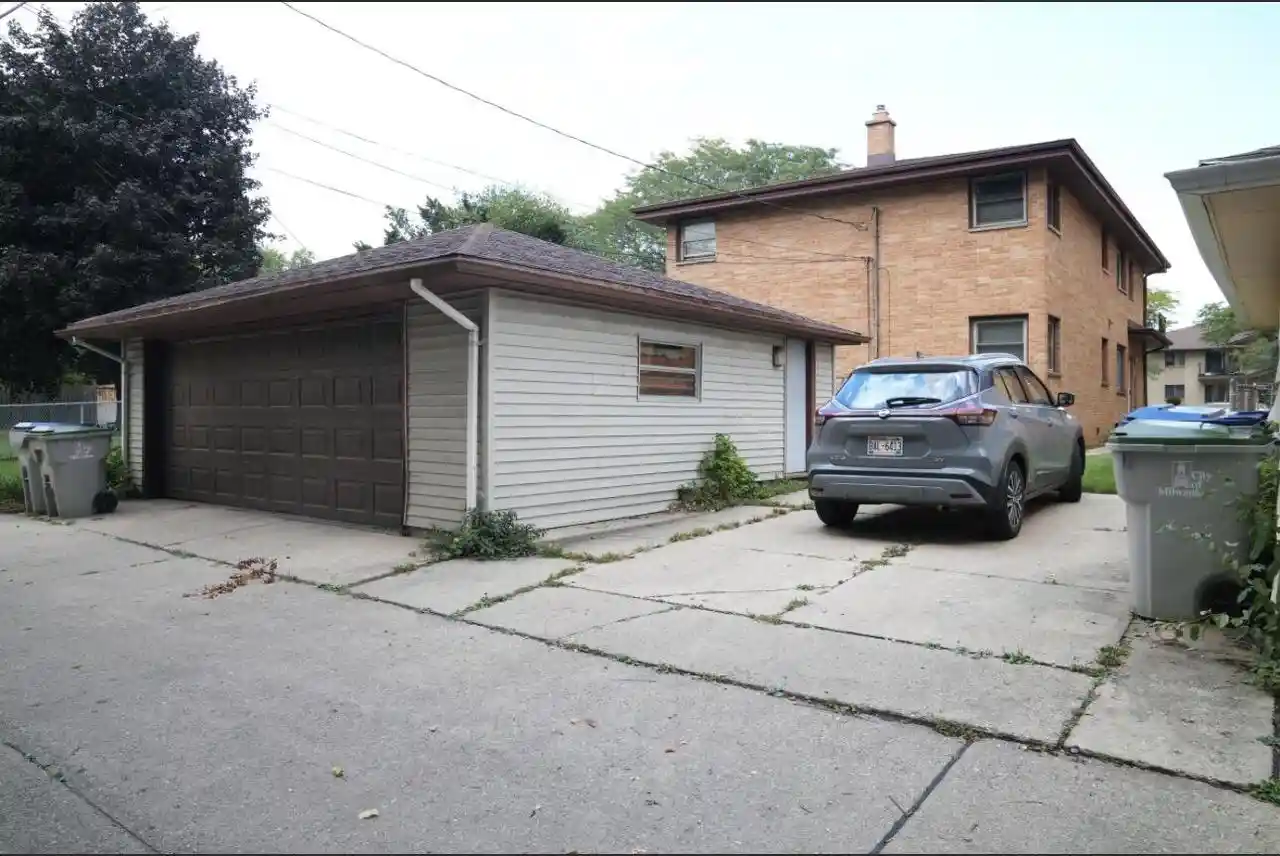 Photo 4 of Multi family home for sale at 8713-8715 W Appleton Ave #8715, Milwaukee, WI 53225 | MLS# 1981426 | Listing updated on 2026-10-03