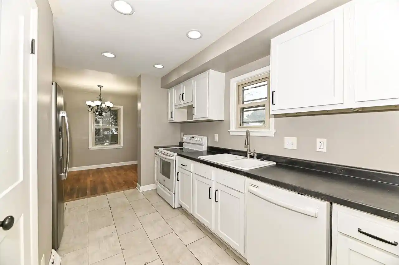 Photo 3 of Single family home for sale at 1018 E Wilbur Ave, Milwaukee, WI 53207 | MLS# 1981428 | Listing updated on 2026-10-21