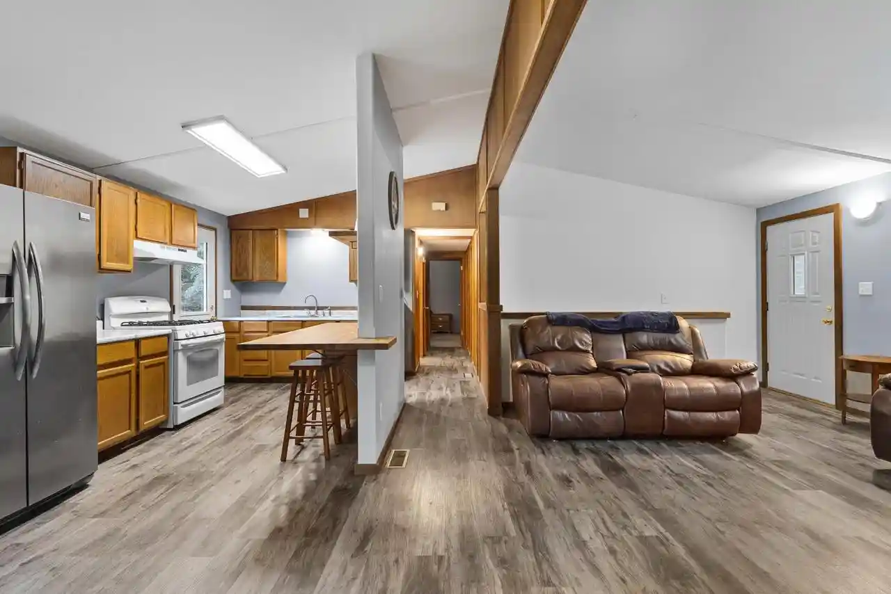 Photo 2 of Single family home for sale at W10286 County Rd O, Portage, WI 53901 | MLS# 2033058 | Listing updated on 2026-09-22