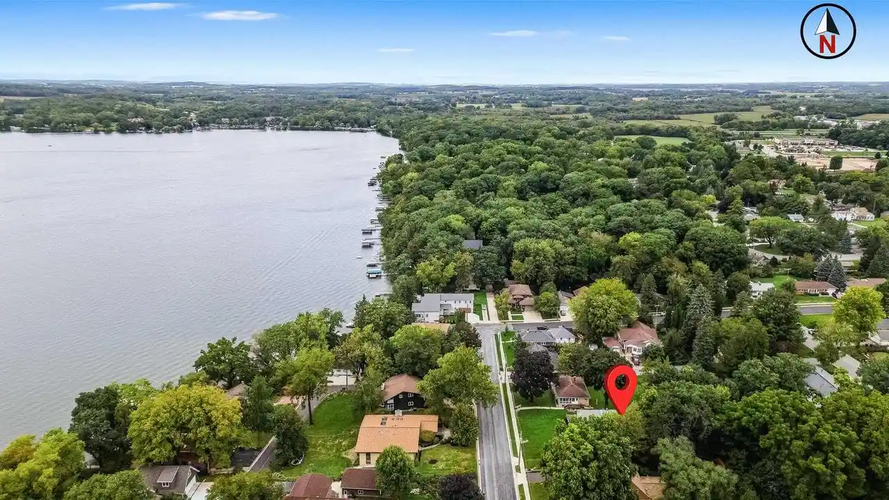 Photo 3 of Single family home for sale at 524 Griffith St, Lake Mills, WI 53551 | MLS# 2033077 | Listing updated on 2026-09-21