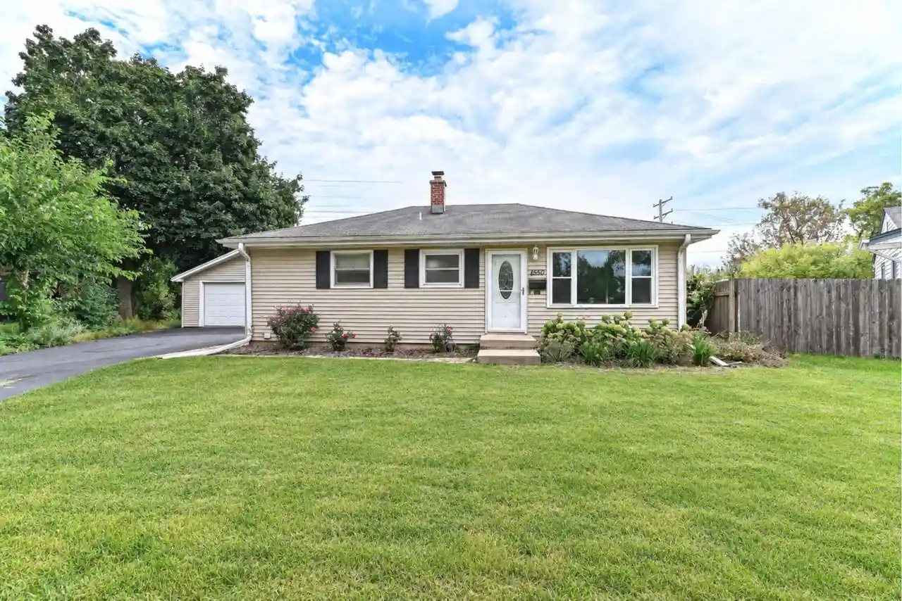 Photo 1 of Single family home for sale at 1350 Santa Monica Cir, Waukesha, WI 53186 | MLS# 1981449 | Listing updated on 2026-09-25