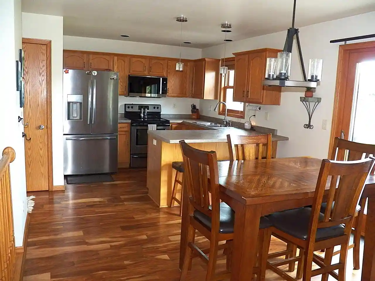 Photo 4 of Single family home for sale at 4502 Ridge Ct, Manitowoc, WI 54220 | MLS# 1981457 | Listing updated on 2026-10-07